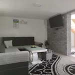 Amina-ahmad Vinac-jajce Camping Jajce