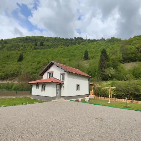 Amina-ahmad Vinac-jajce Jajce