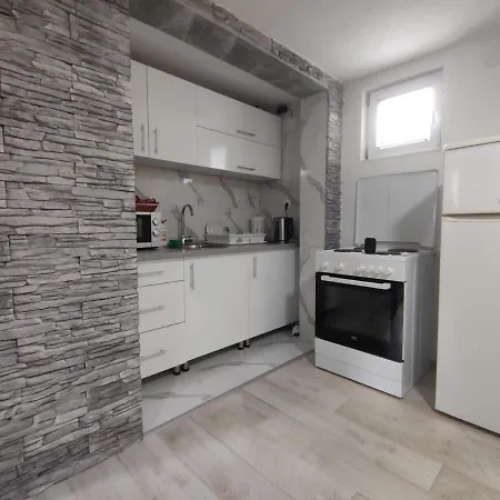 Amina-ahmad Vinac-jajce *