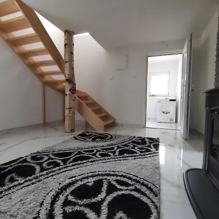 Campingplatz Amina Vinac-jajce *