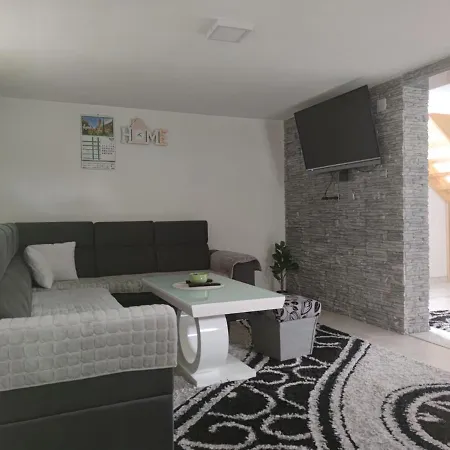 Amina Vinac-jajce Campingplatz Jajce